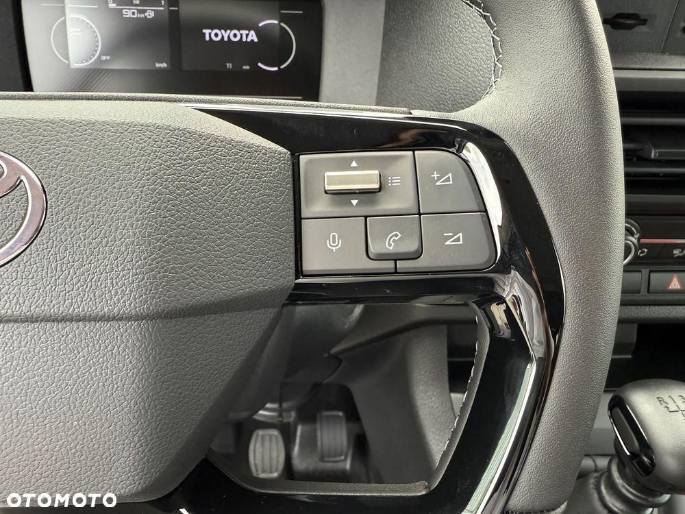 Toyota Proace Verso 2.0 D4-D Long Combi - 19