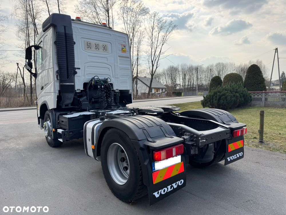 Volvo - 5