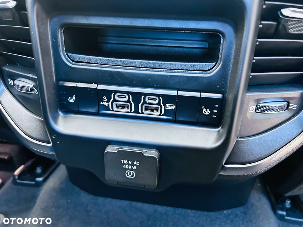 RAM 1500 5.7 Crew Cab Longbed Laramie Black - 22