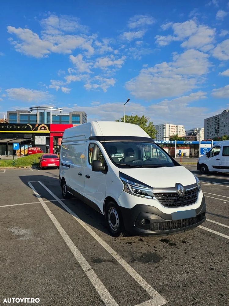 Renault Trafic - 11