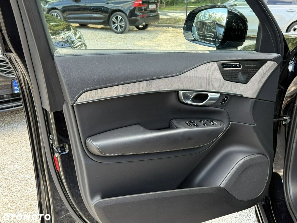 Volvo XC 90 - 13