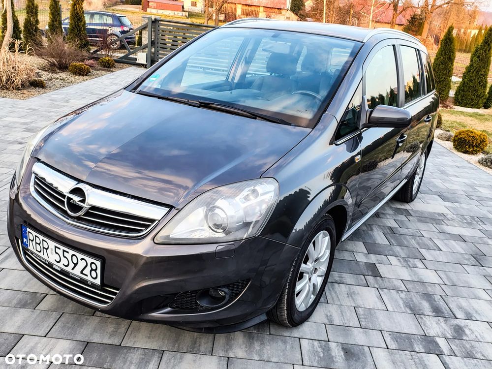 Opel Zafira 1.8 Cosmo - 16