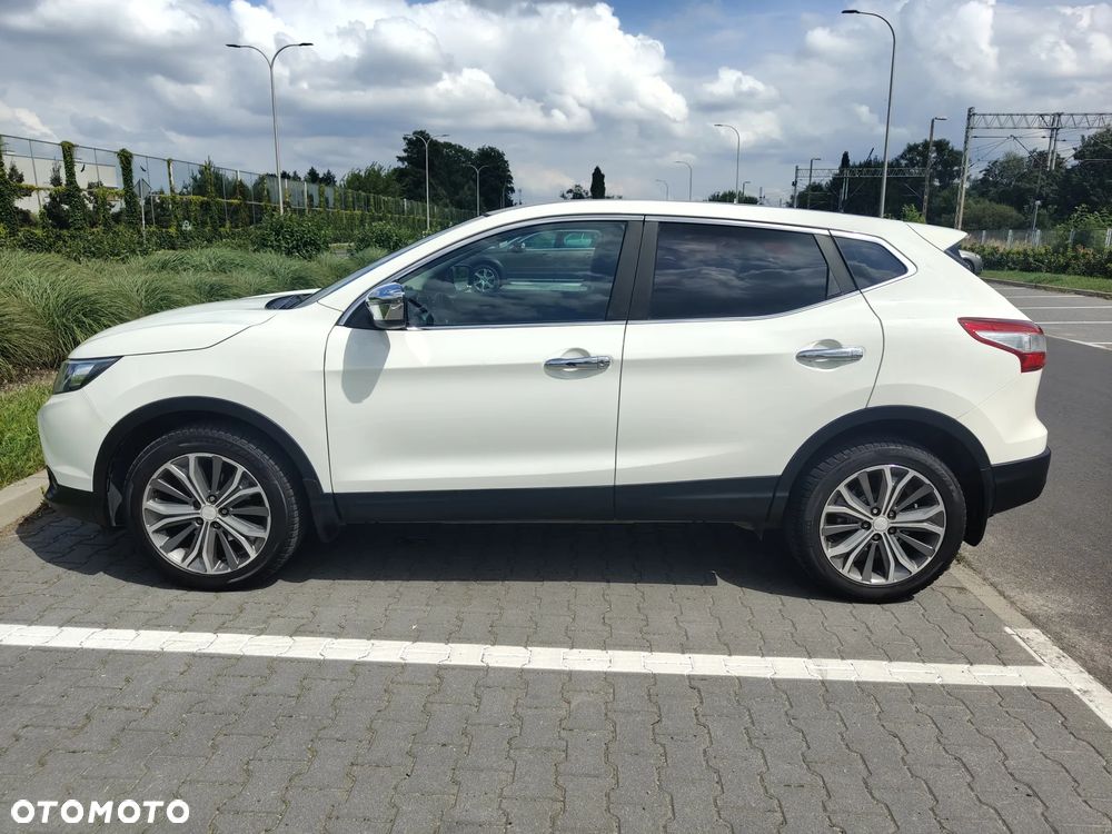 Nissan Qashqai 1.6 DCi 4x4 Visia EU6 - 3