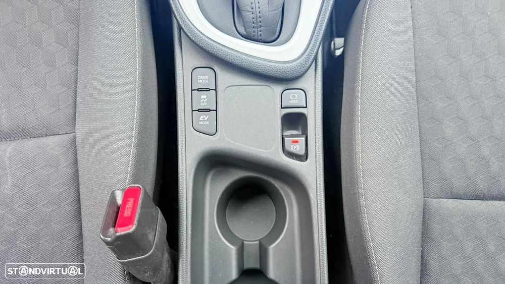 Toyota Yaris 1.5 HDF Exclusive - 17