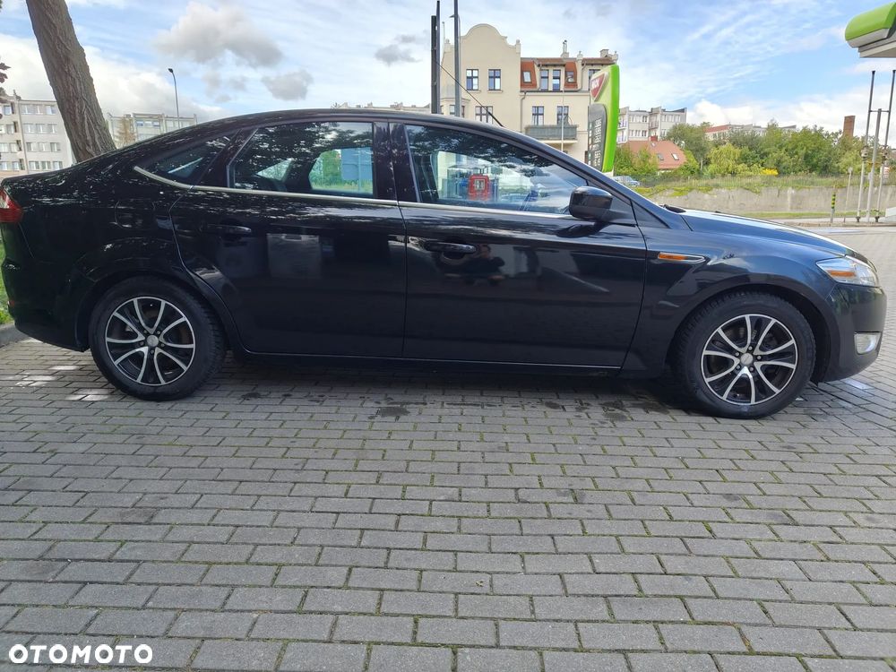 Ford Mondeo 2.0 TDCi Ghia - 6