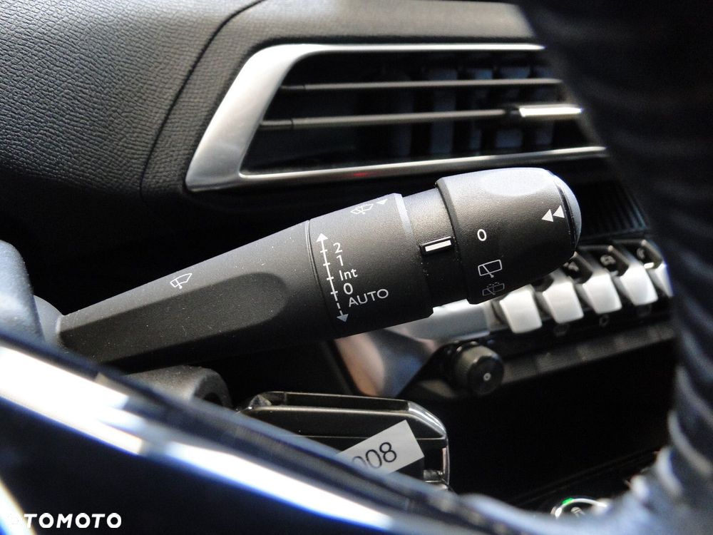 Peugeot 3008 - 24