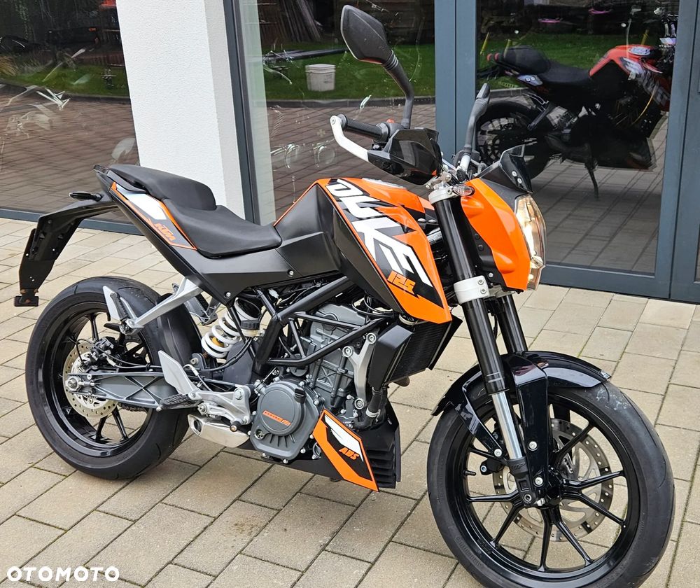 KTM Duke 125