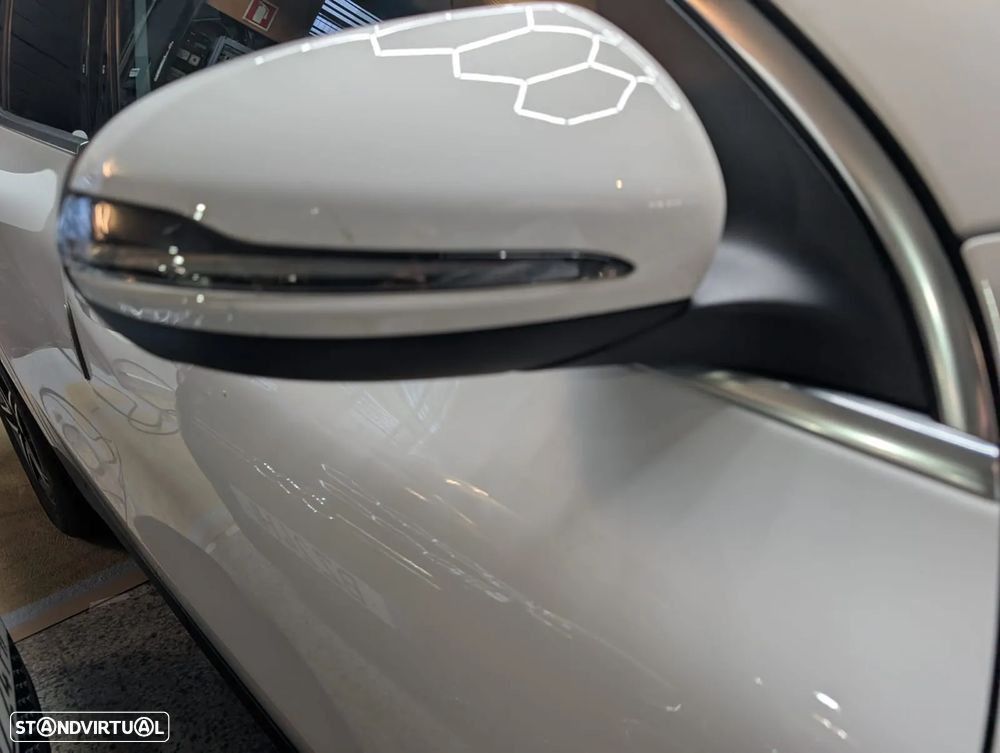 Mercedes-Benz EQA 250+ AMG Line - 31