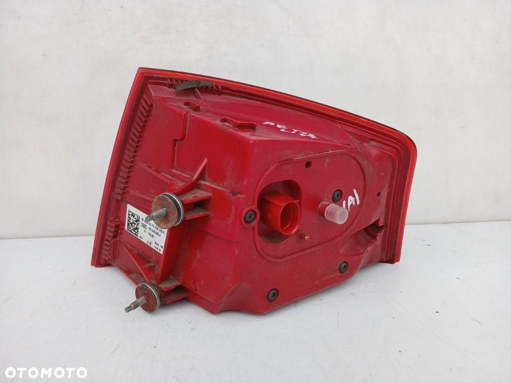 LAMPA TYŁ TYLNA LEWA AUDI A8 D3 LIFT 4E0945095H - 2
