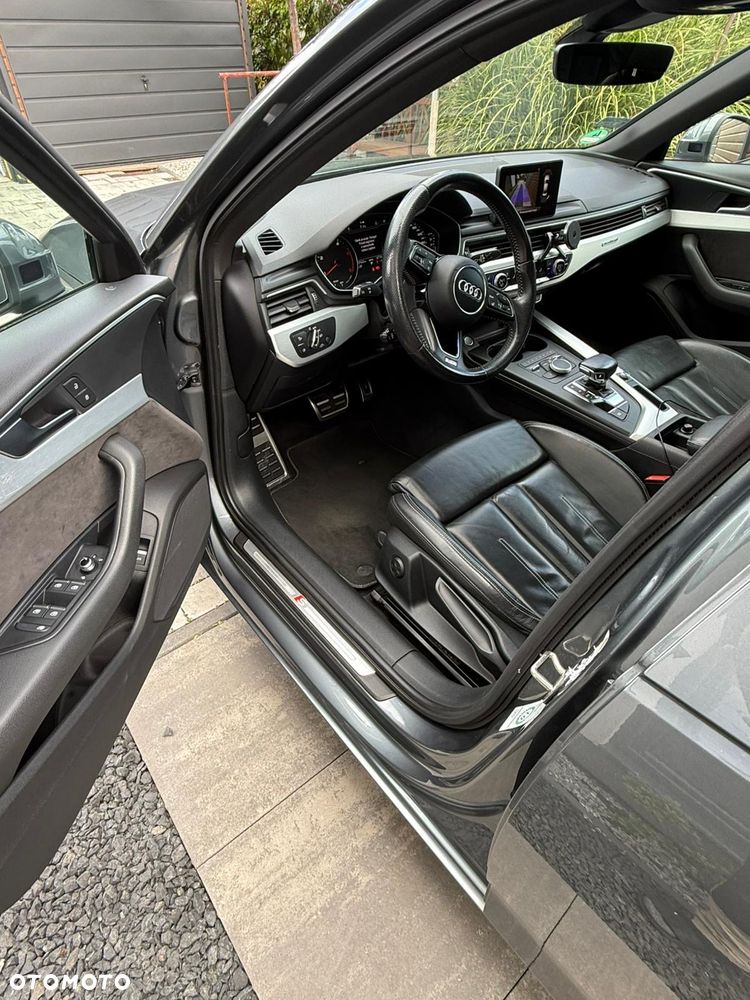 Audi A4 Limousine - 14