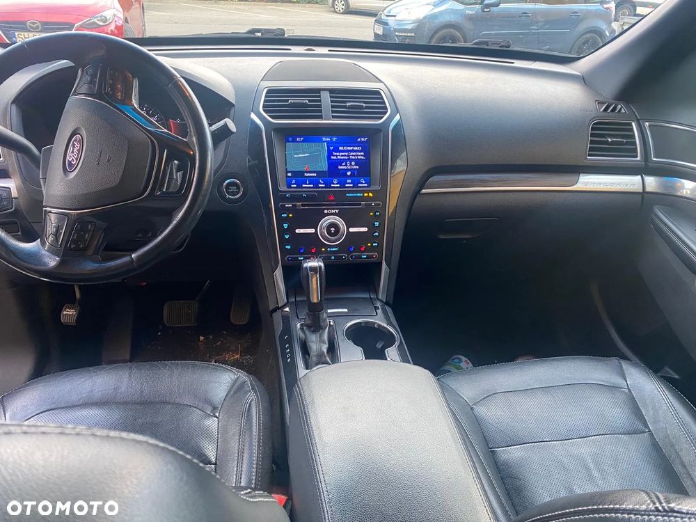 Ford Explorer - 9