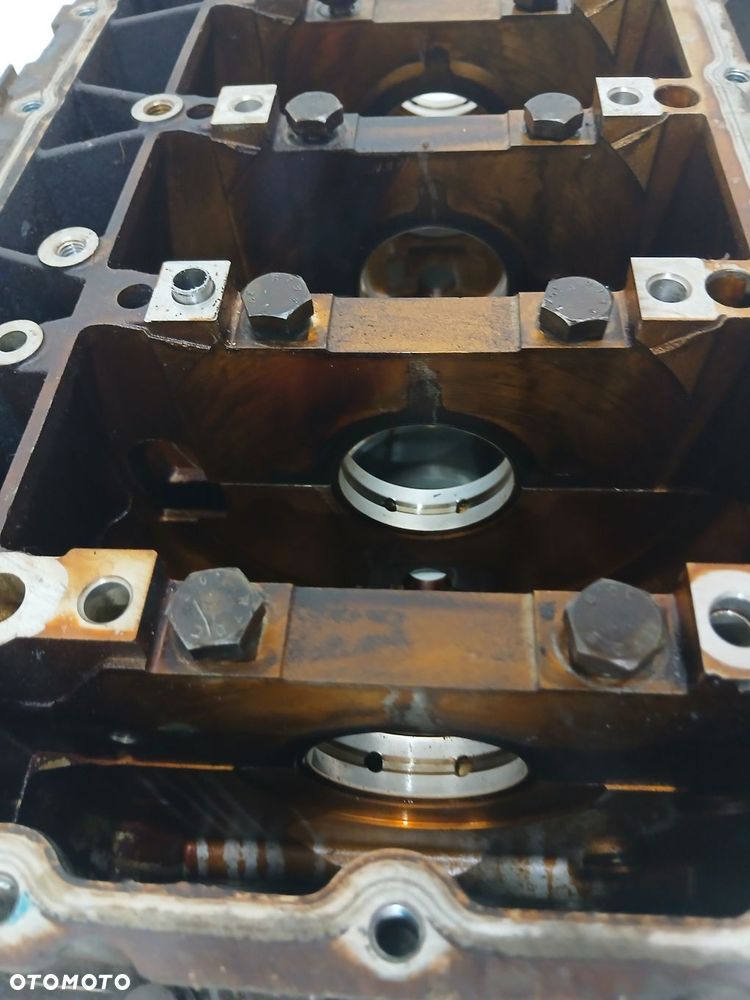 BLOK SILNIKA BMW E90 N43B20A 7558226 - 14