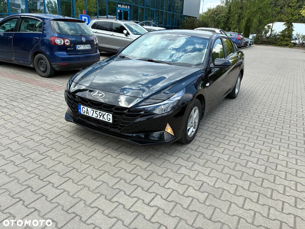 Hyundai Elantra 1.6 Modern CVT - 2