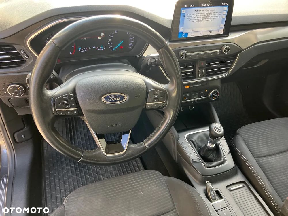 Ford Focus 2019 photo 4