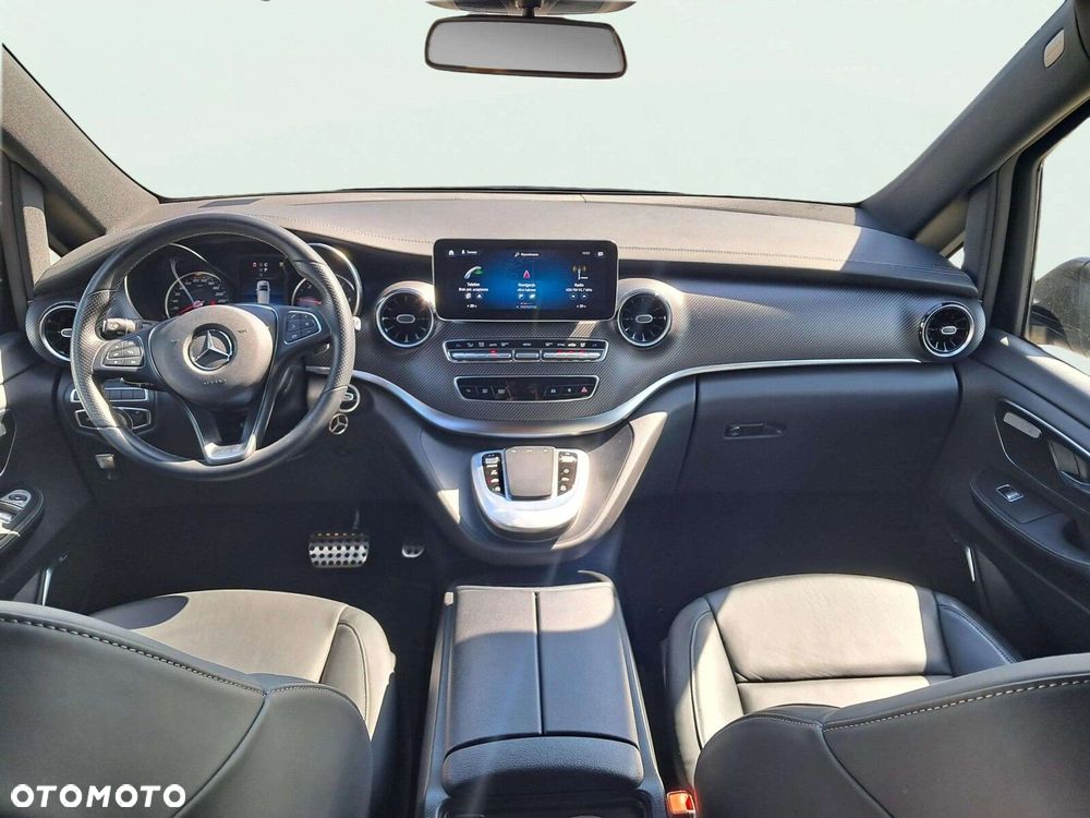 Mercedes-Benz Klasa V 300 d 4-Matic Avantgarde 9G-Tronic (d³ugi) - 11