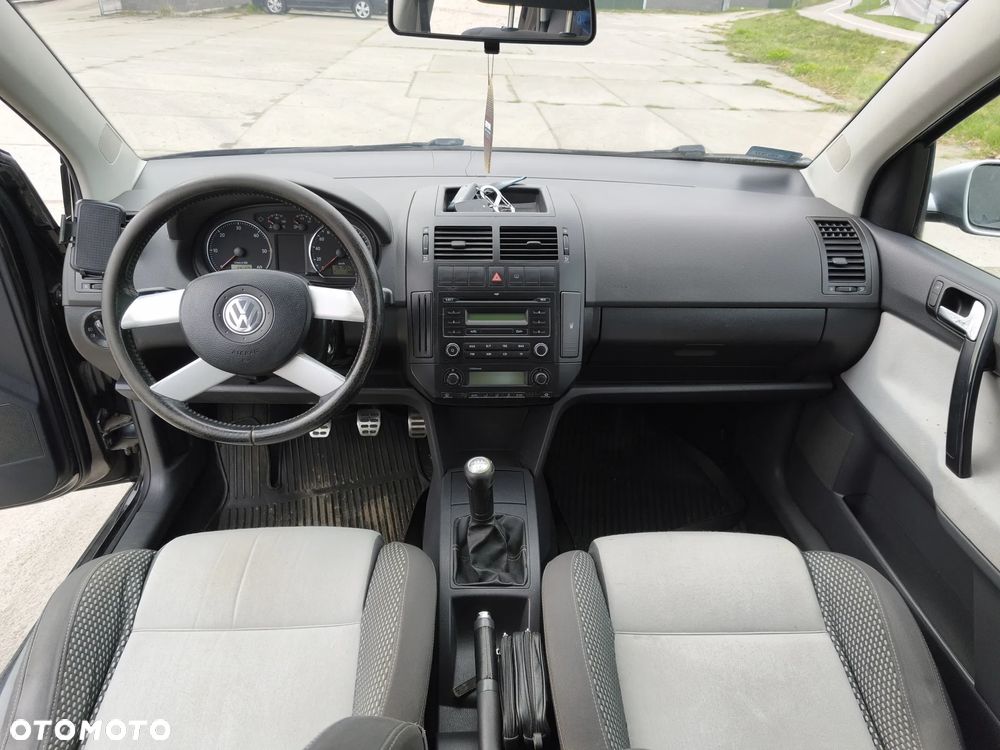 Volkswagen Polo 1.4 TDI Comfortline - 14