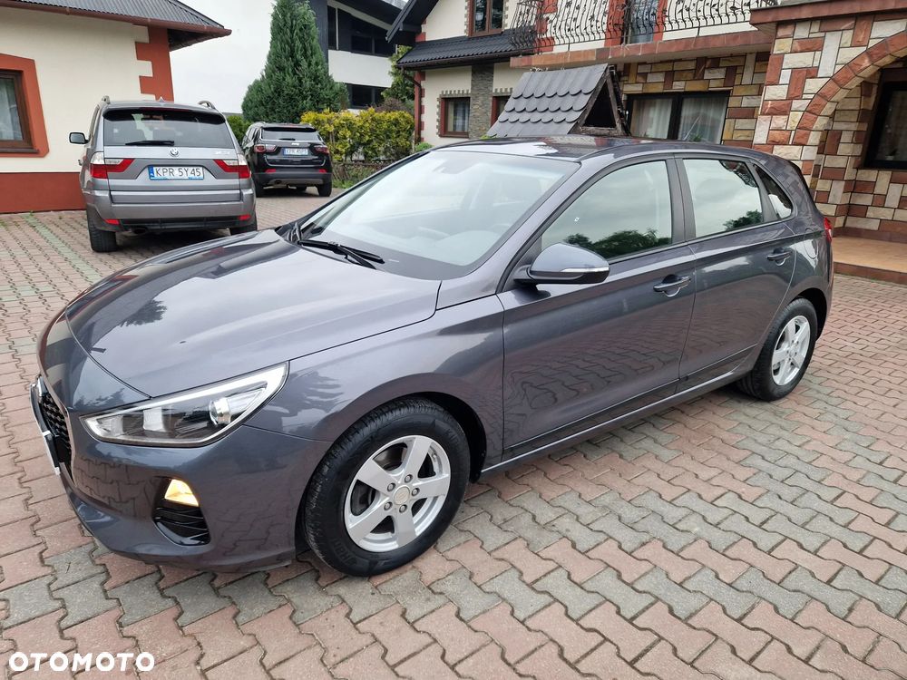 Hyundai i30 1.4 GO Plus - 28