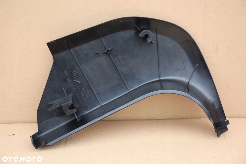 Osłona maskownica progu BMW 1 e82 e88 7058134 czarna PRAWA - 2