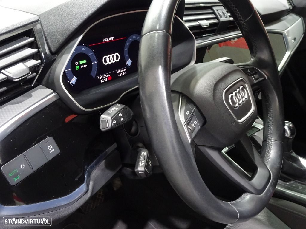 Audi Q3 45 TFSIe S tronic - 10
