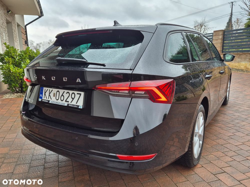 Skoda Octavia 1.5 TSI ACT Ambition - 10