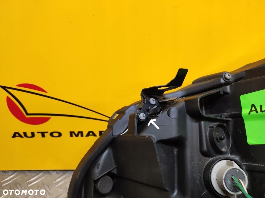 INFINITI G37 SEDAN 2010- REFLEKTOR LAMPA XENON USA - 12