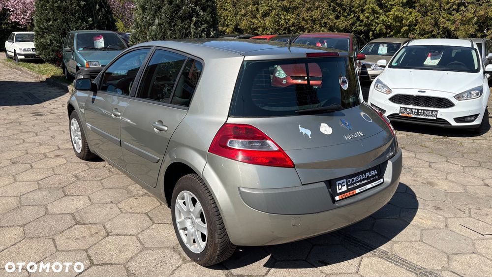 Renault Megane 1.6 16V Air - 9