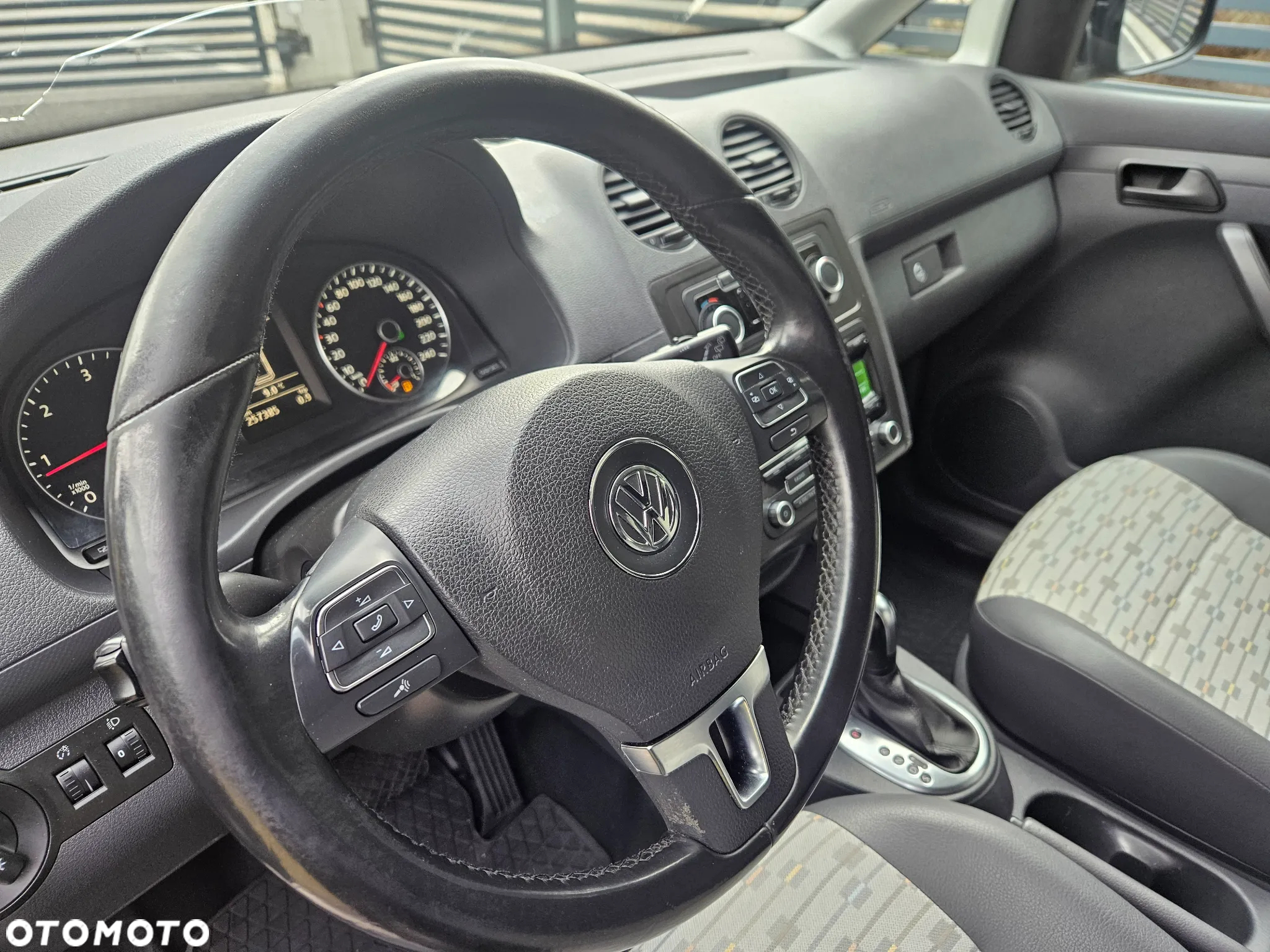 Volkswagen Caddy - 16