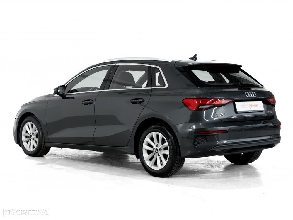 Audi A3 Sportback 30 TDI S line S tronic - 4