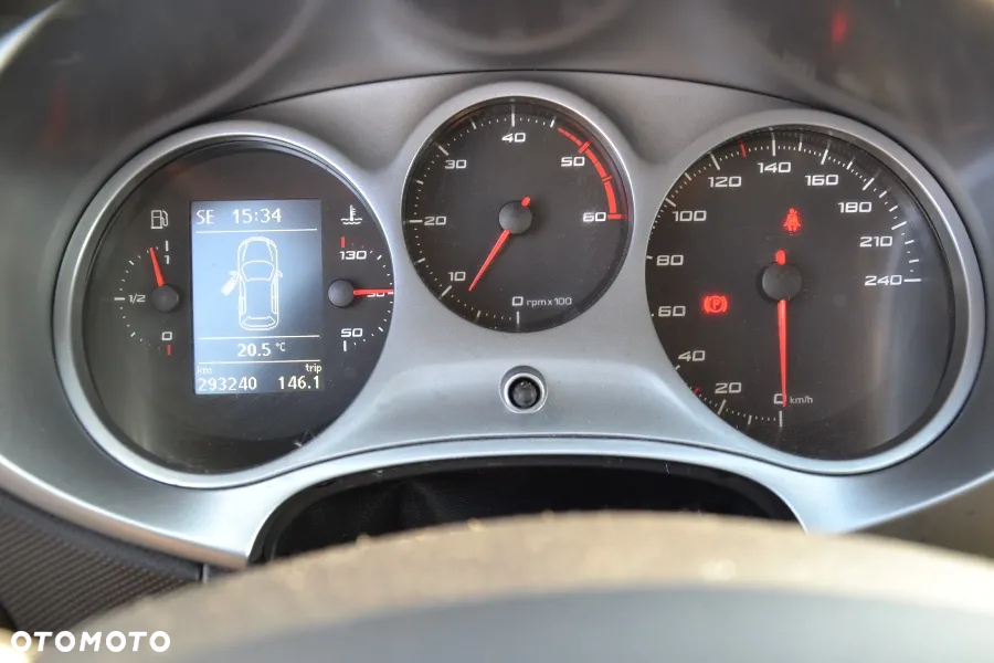 Seat Leon 2.0 TDI DPF Style Copa - 12