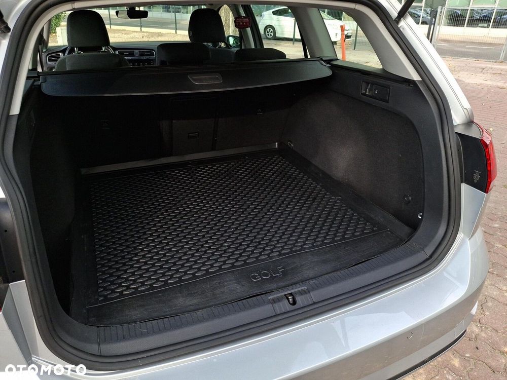 Volkswagen Golf VII 1.6 TDI BMT Comfortline - 27