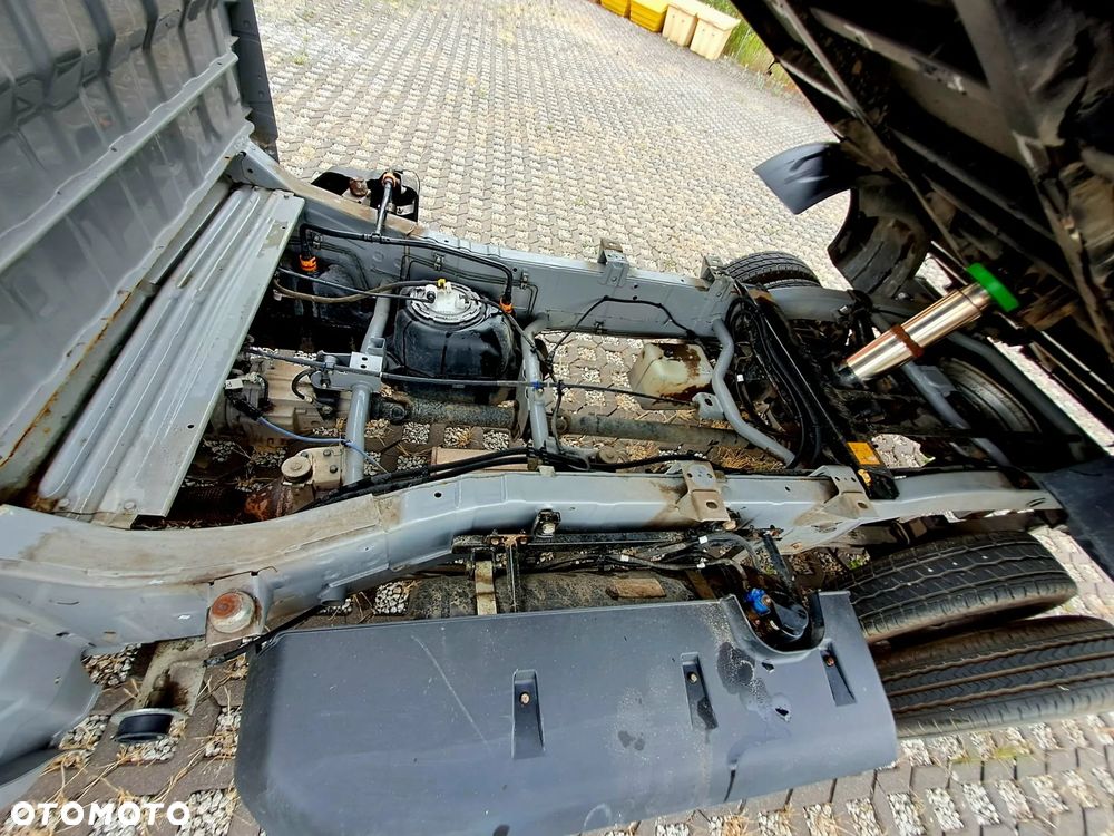 Piaggio Porter | wywrotka | niski przebieg | ładowność 1350 kg | - 15