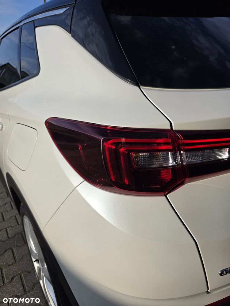 Opel Grandland X 1.6 T PHEV 4x4 Ultimate - 11