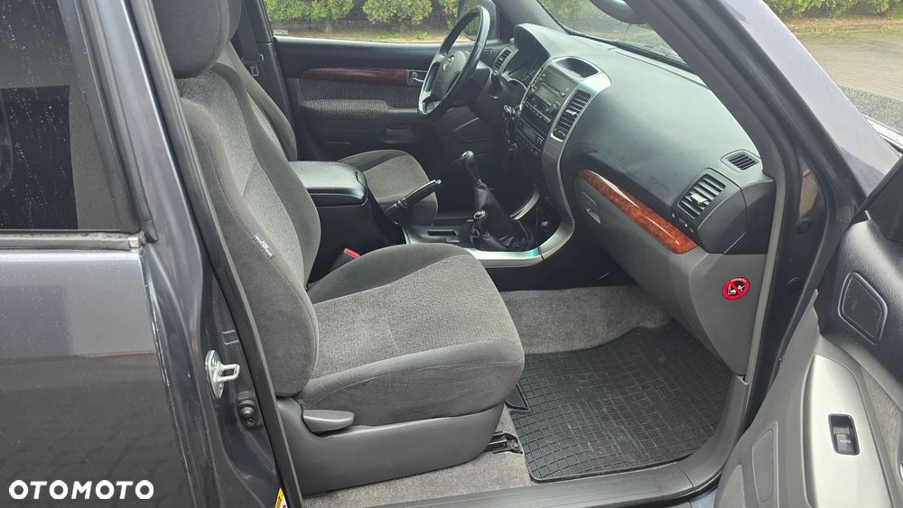 Toyota Land Cruiser 3.0 D Luna - 5