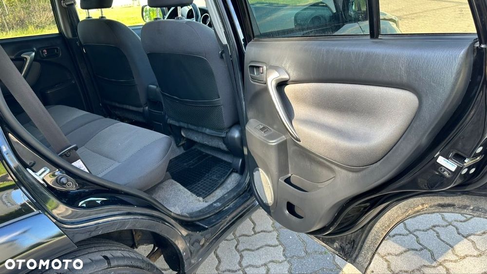 Toyota RAV4 2.0 VVT-i 4x4 - 16