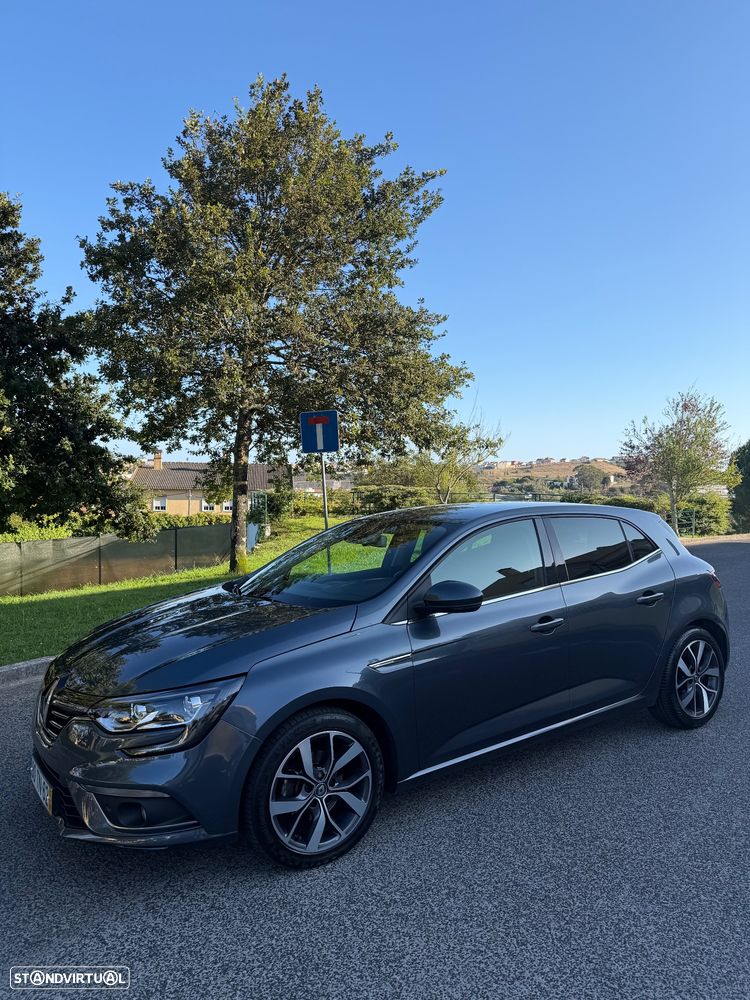 Renault Mégane 1.5 dCi Bose Edition - 6