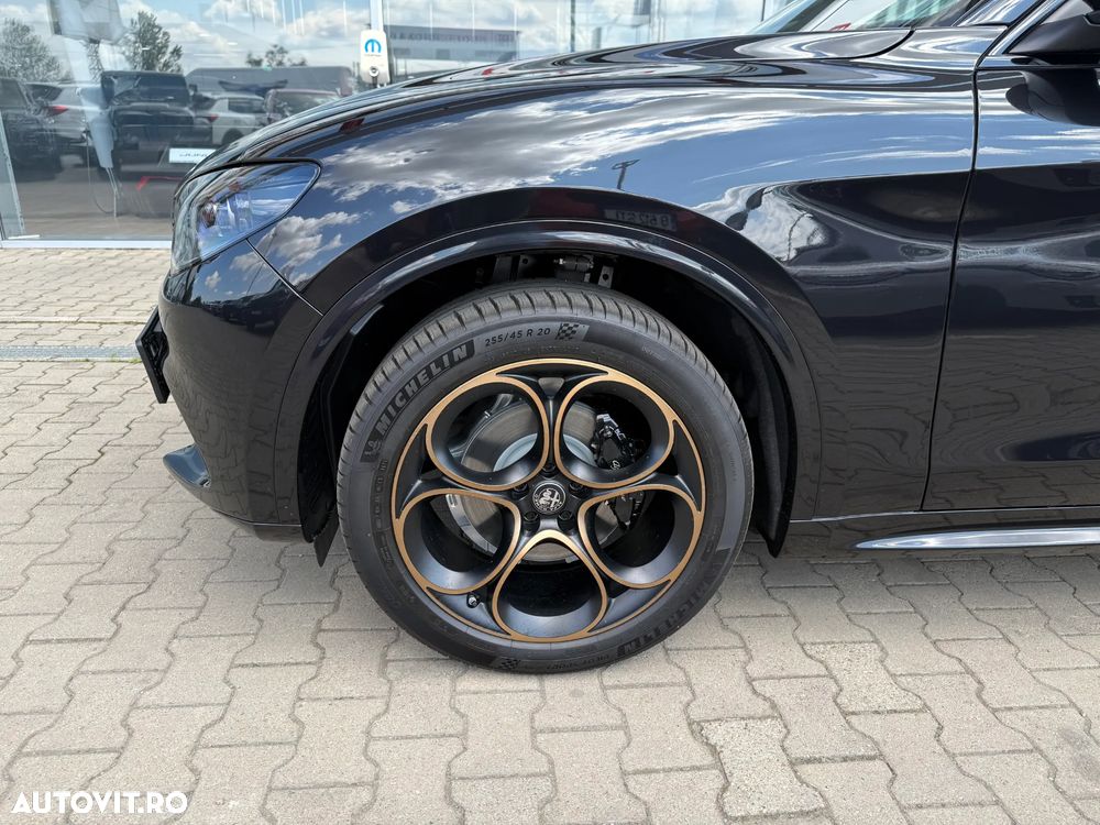 Alfa Romeo Stelvio 2.0 Turbo AWD AT8 Intensa - 10