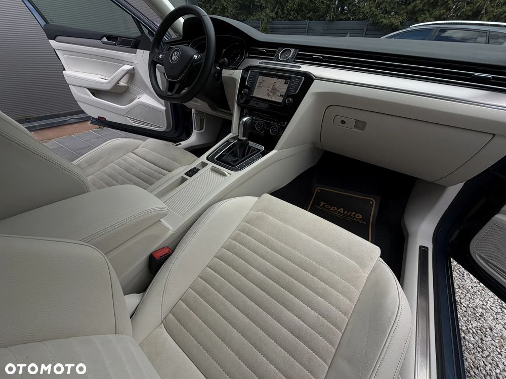 Volkswagen Passat Variant 1.8 TSI (BlueMotion Technology) DSG Highline - 15