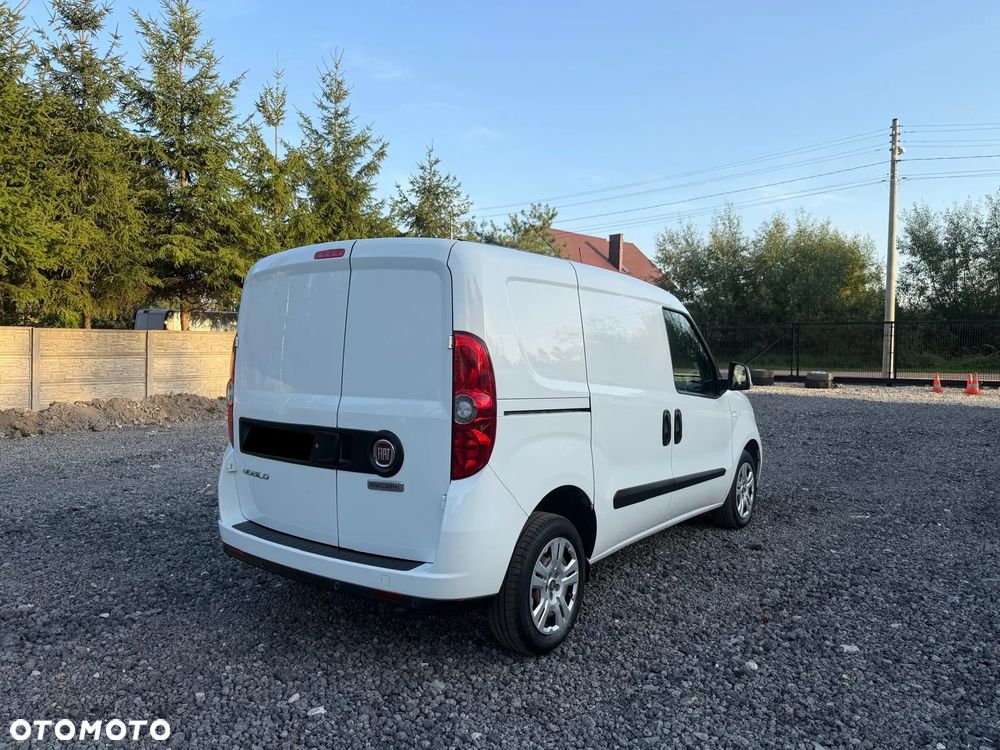 Fiat DOBLO / 1.6D / FV23% / NAJBOGATSZA WERSJA / 3 OSOBOWY / NAVI / CARPLAY - 7