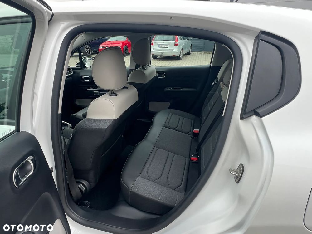 Citroën C3 1.2 PureTech Shine - 11