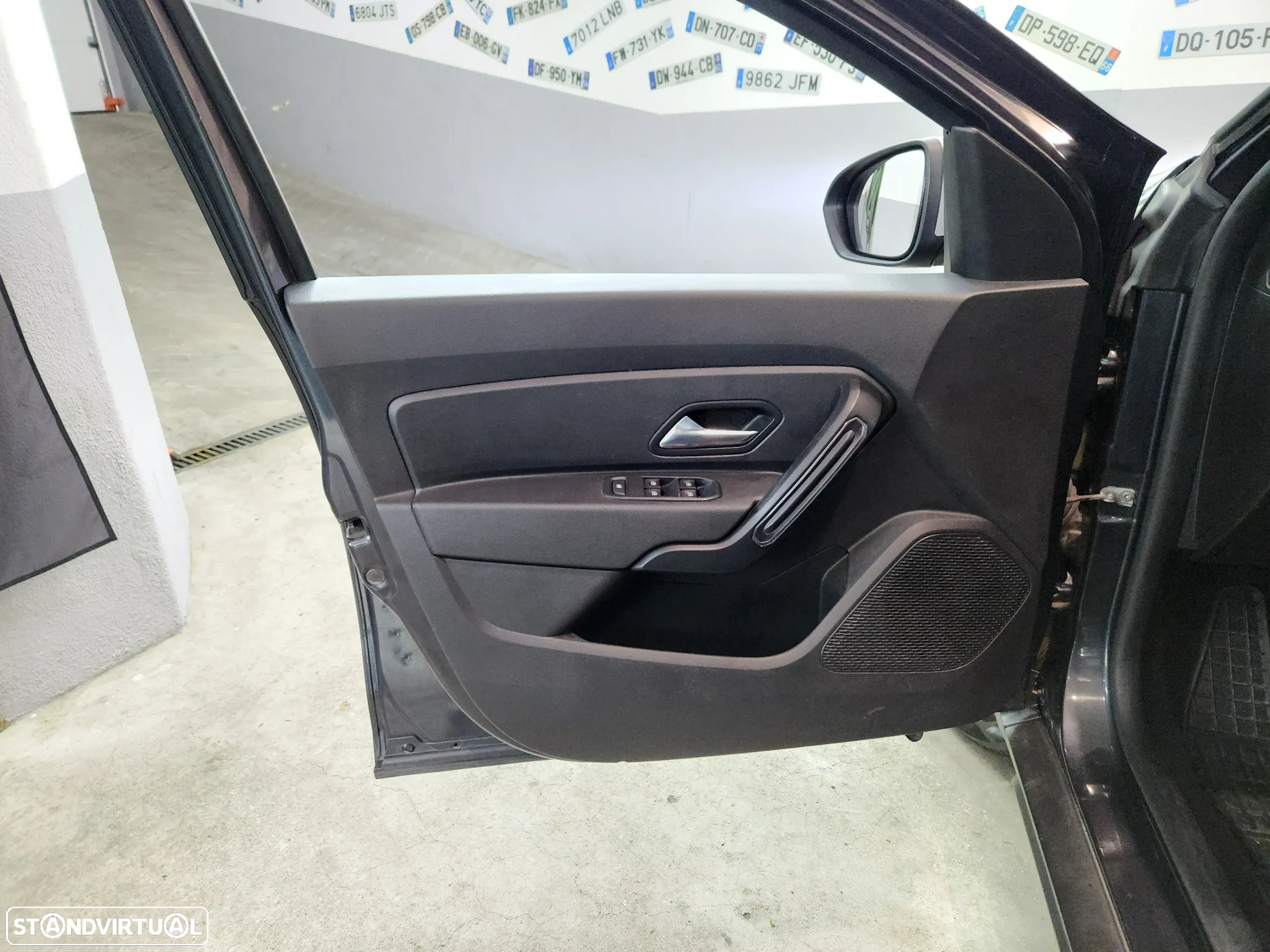 Dacia Duster 1.5 dCi Comfort - 37