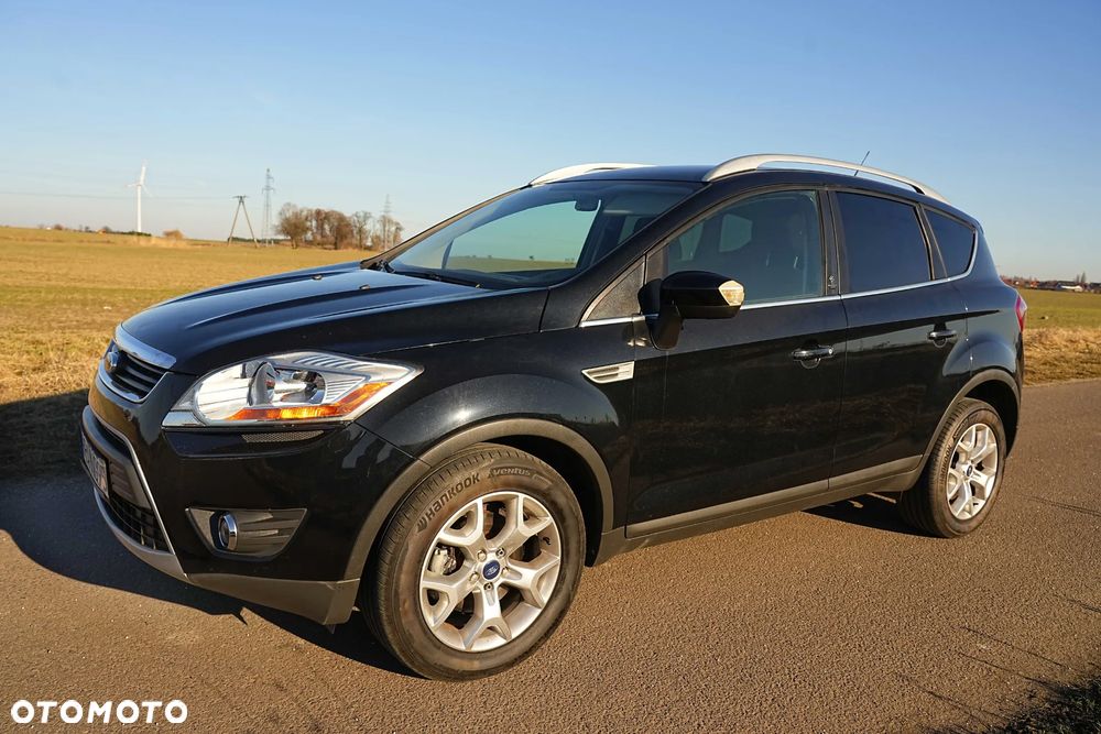 Ford Kuga 2.0 TDCi 2x4 Champions Edition - 2