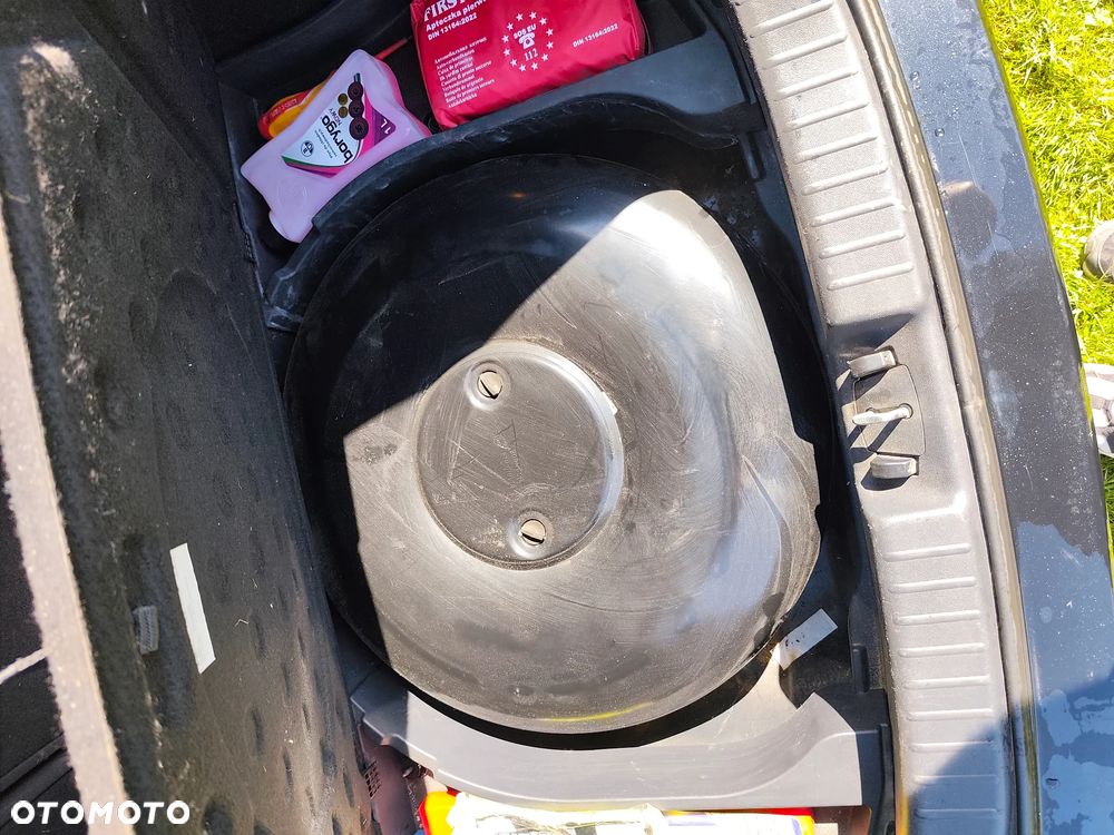 Hyundai i30 1.4 Classic - 10