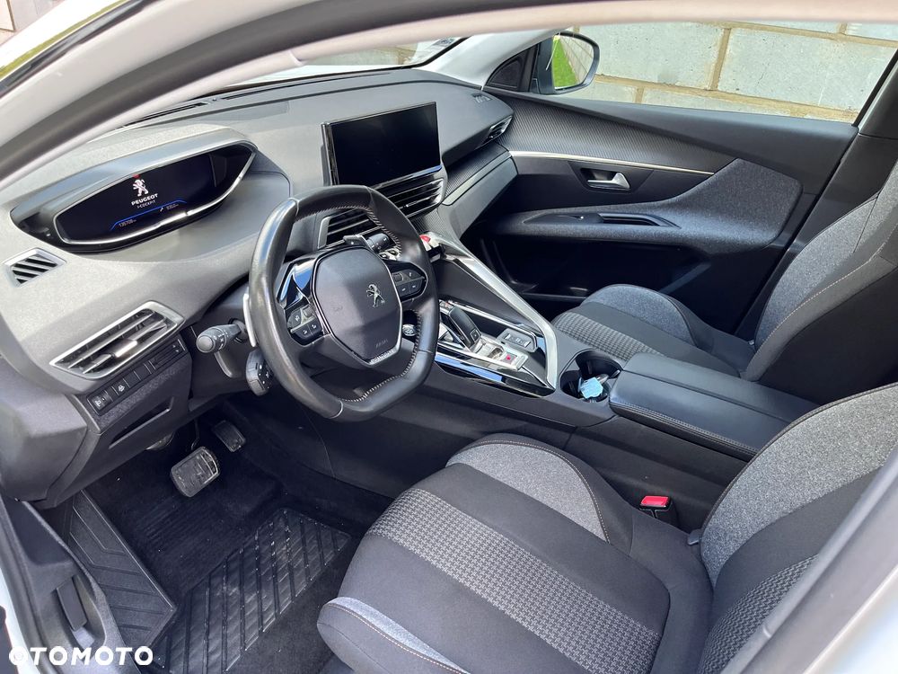 Peugeot 3008 BlueHDi 130 Stop & Start EAT8 Active Business-Paket - 4