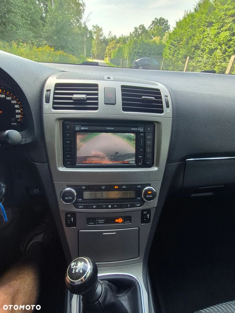 Toyota Avensis 2.0 D-4D Edition - 20