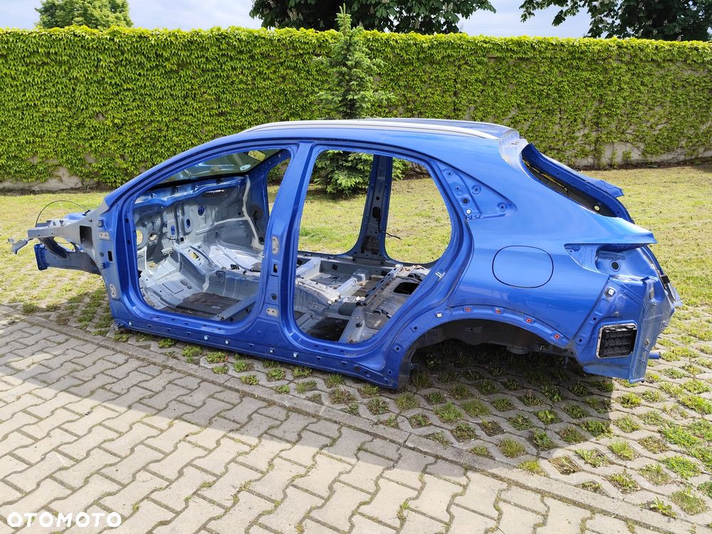 Kia XCeed 1.5 T-GDI OPF DCT7 PLATINUM - 3