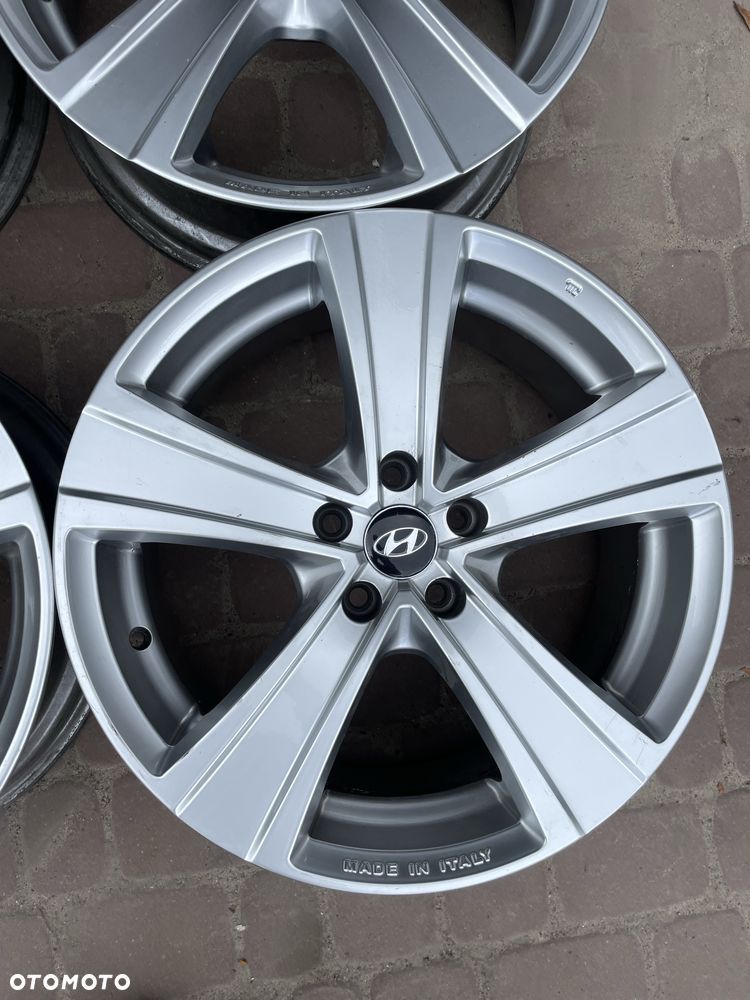 FELGI ALUMINIOWE Hyundai 8" x 19" x 5x114,3 x 67,1 x ET 35 - 4