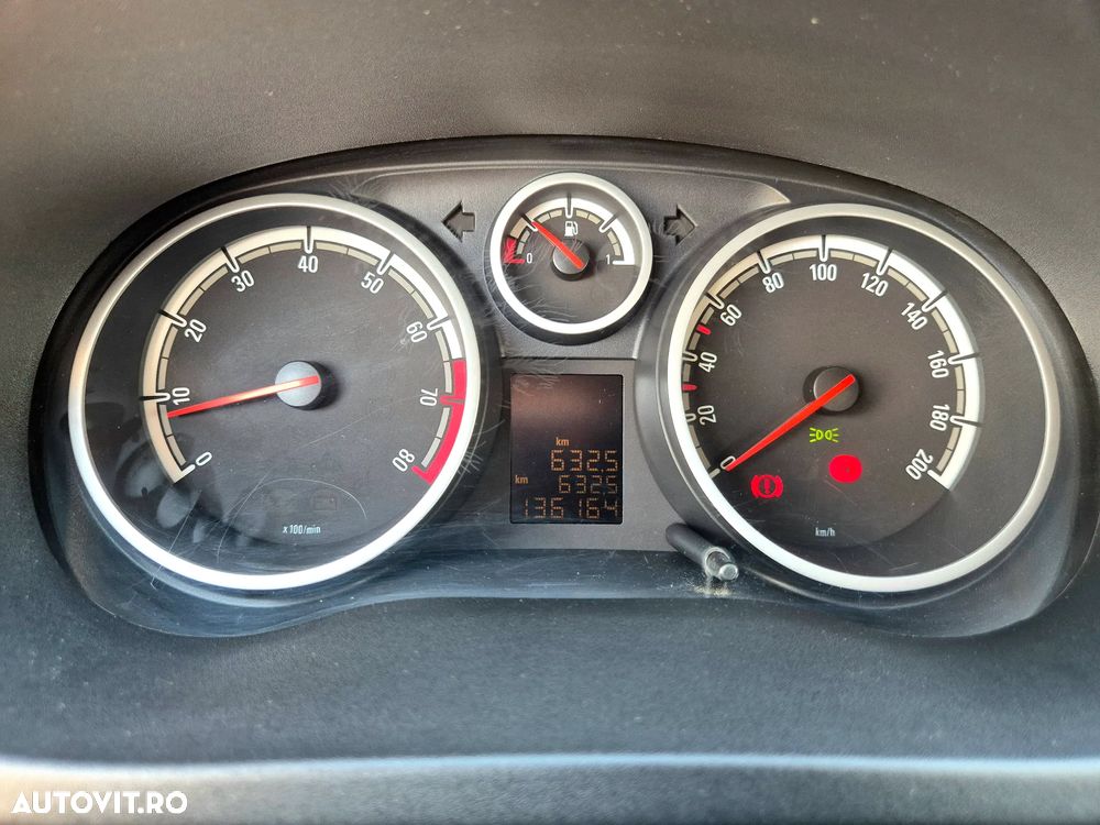 Opel Corsa 1.2 Essentia - 13