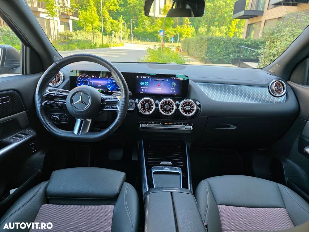 Mercedes-Benz EQA 250+ - 8