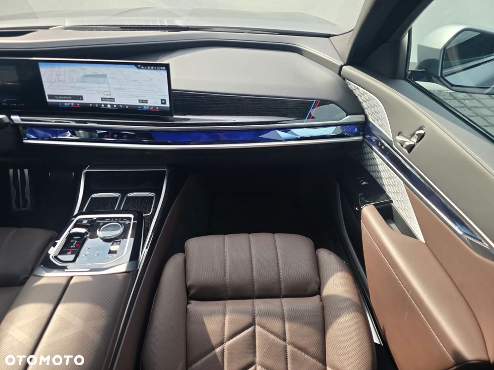 BMW Seria 7 740d xDrive mHEV M Sport sport - 12