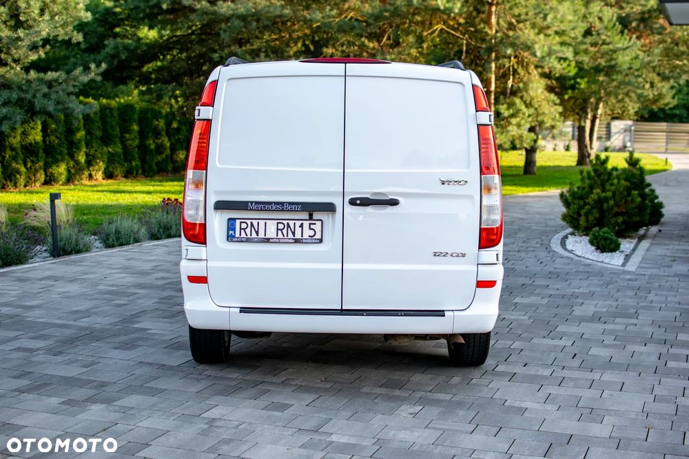 Mercedes-Benz VITO 122 - 20